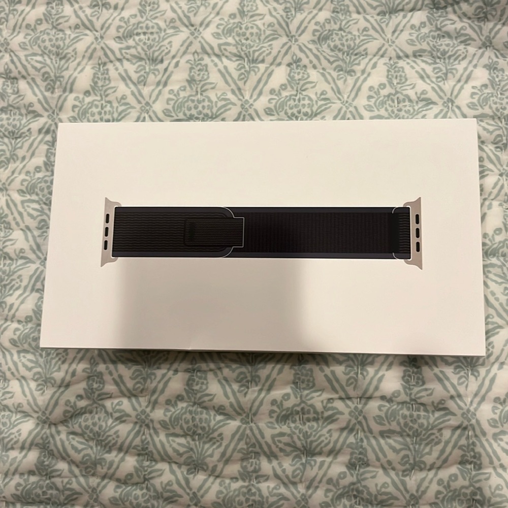 Apple Watch band. Trail loop M/L. Brand new.